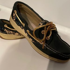 Leopard sperrys